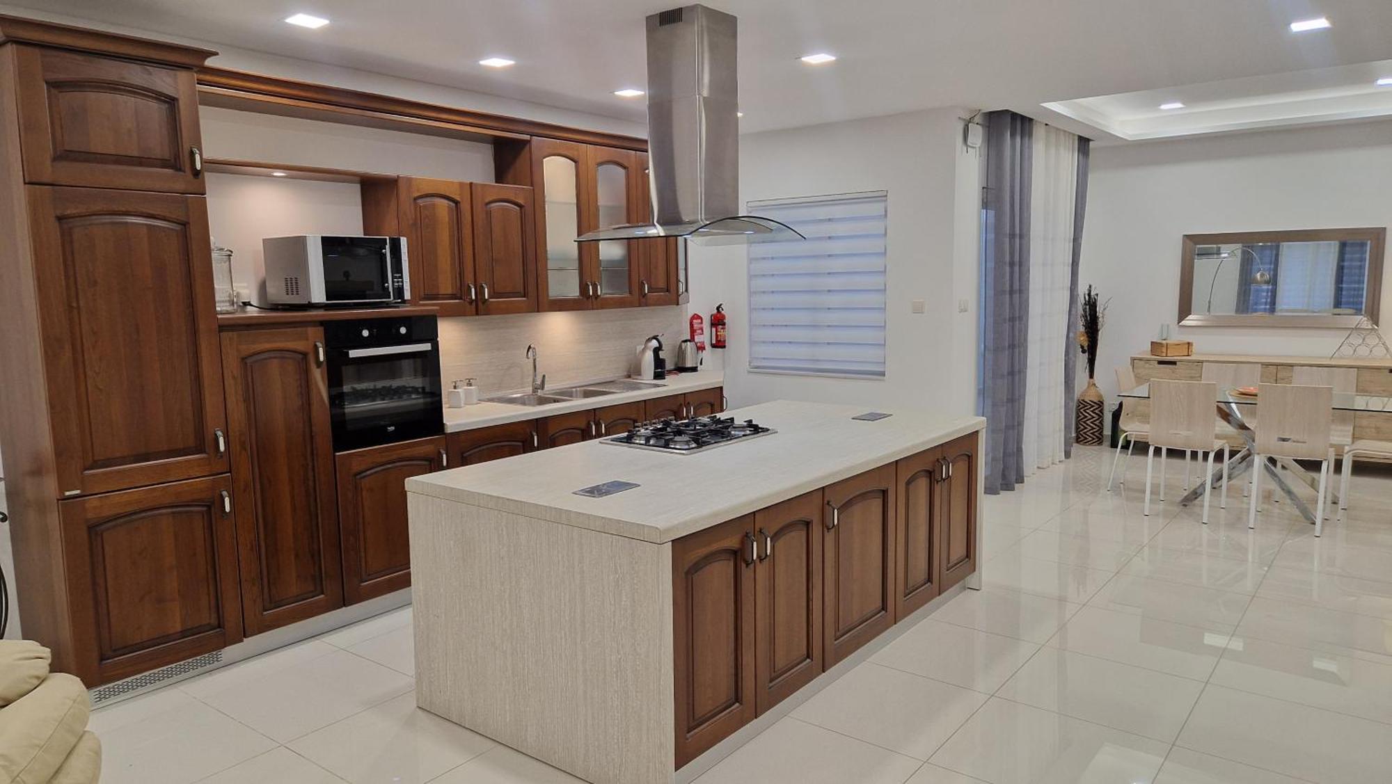 Carousel Apartments Qrendi Phòng bức ảnh